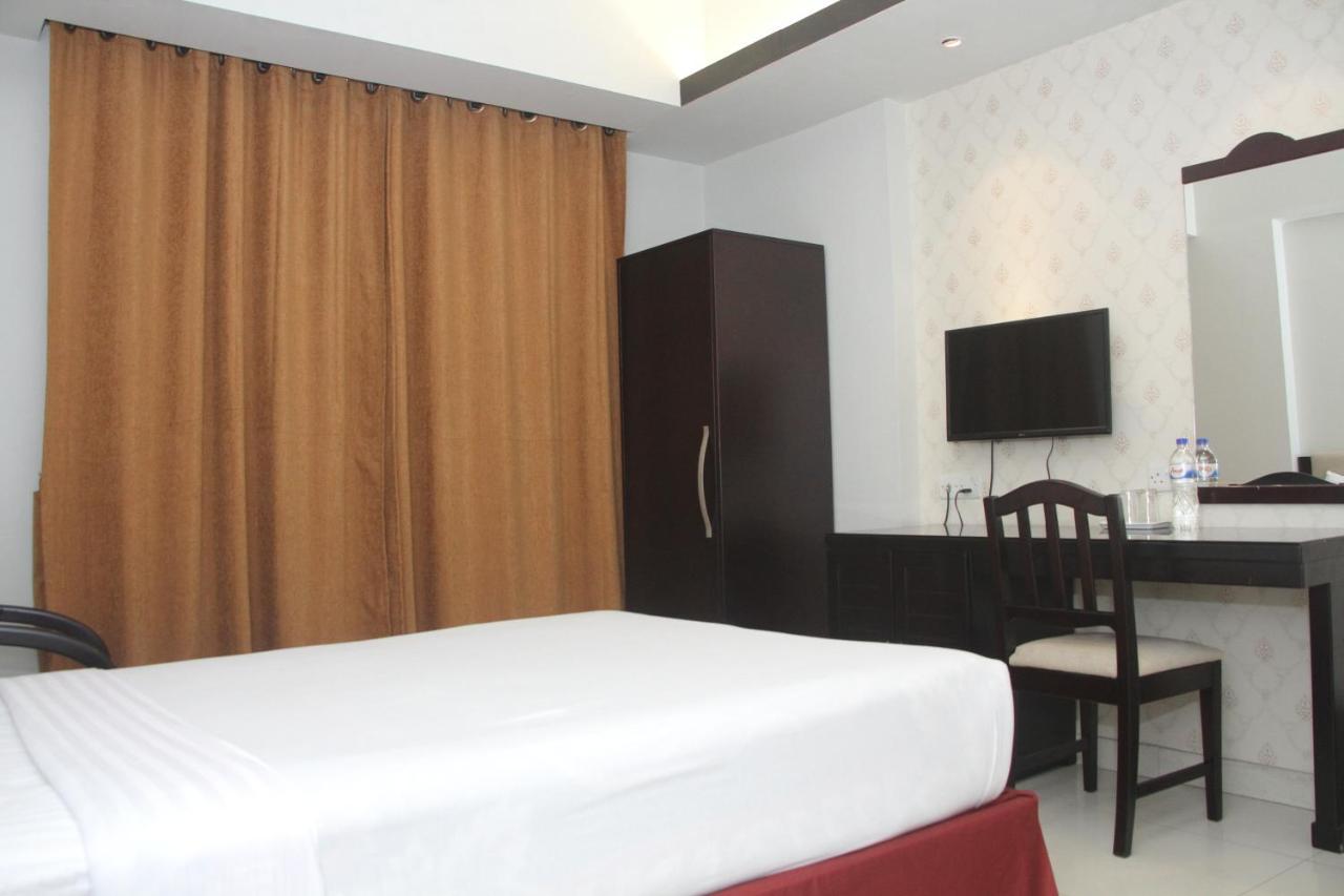 Orchid Business Hotel Chittagong Esterno foto