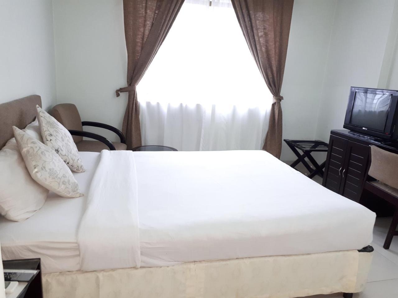 Orchid Business Hotel Chittagong Esterno foto